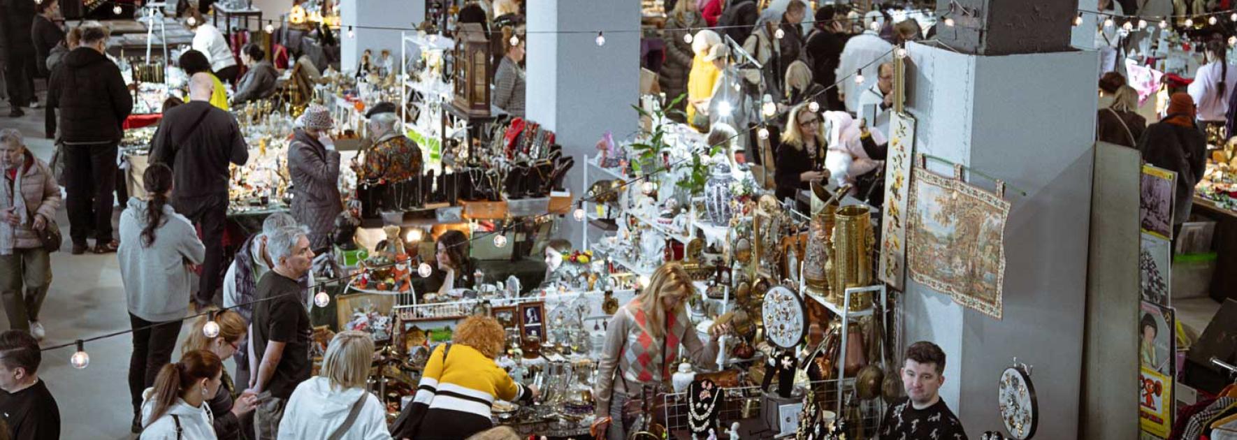 Маркет старинных и ремесленных товаров Мосвинтаж.